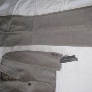 Anne Klein Executive Collection's pantsuit.